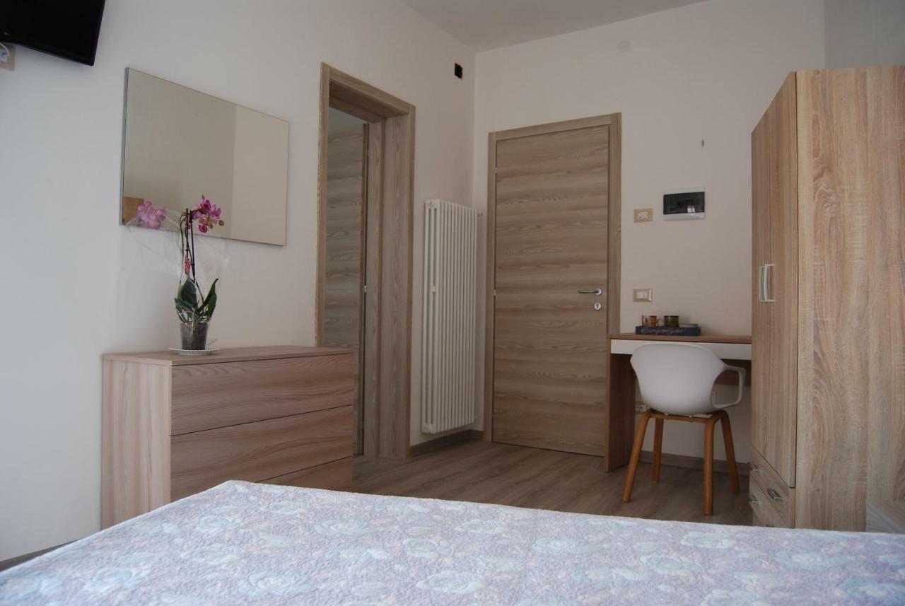Corte Grazia San Zeno di Montagna Bagian luar foto